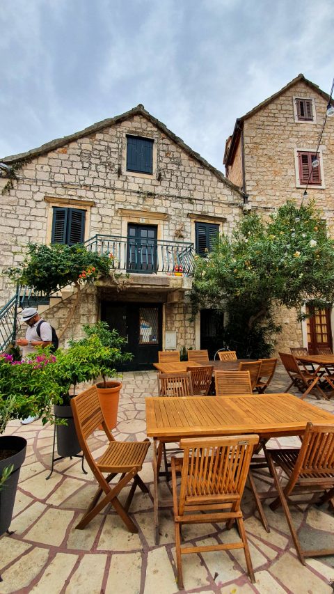 starigrad1