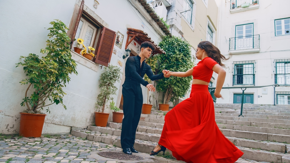 Beautiful,Couple,Dancing,A,Latin,Dance,On,The,Quiet,Street